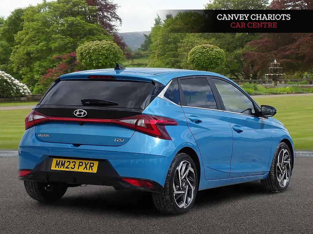 Used Hyundai i20 Premium 99 HP (72 kW) 2023 Turquoise Hatchback