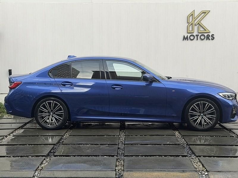 Used BMW 318 M Sport 156 HP (114 kW) 2021 Blue Sedan