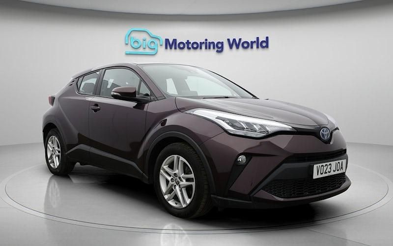 Used Toyota C-HR 122 HP (89 kW) 2023 SUV