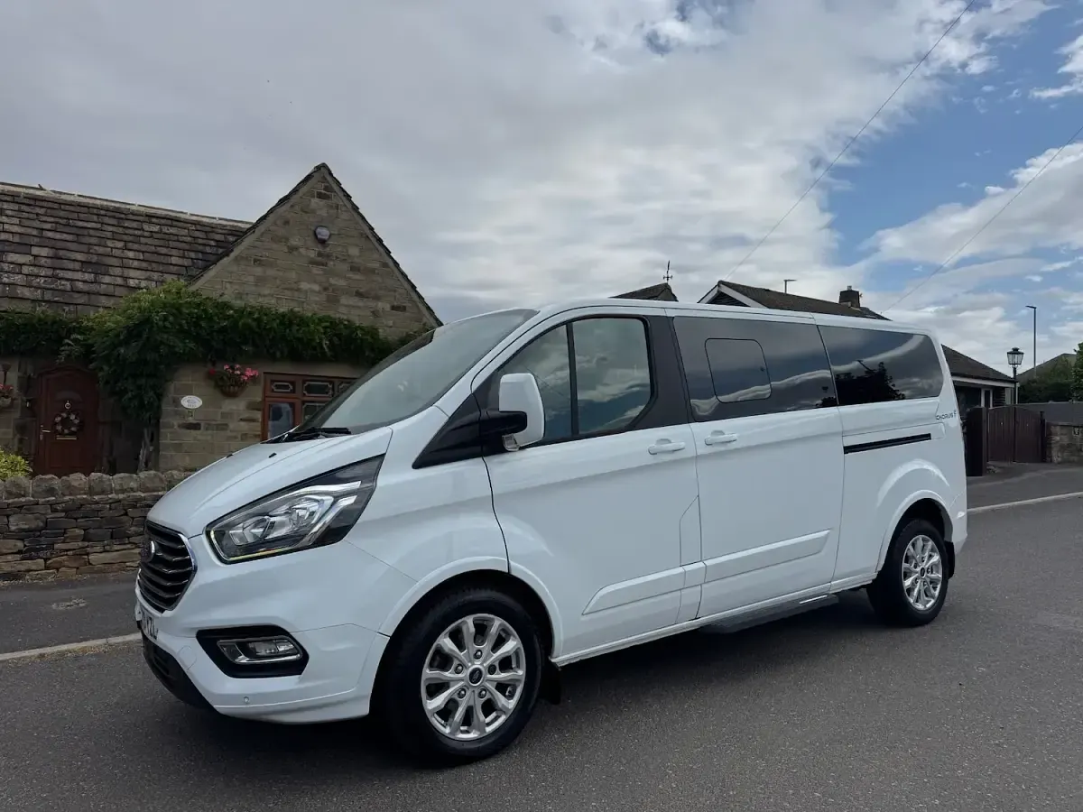 Used Ford Tourneo Custom Titanium 2020 White Van