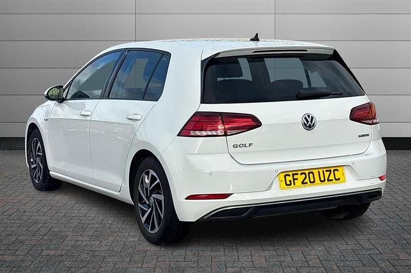 Used VW Golf VIII Edition 130 HP (95 kW) 2020 White Hatchback