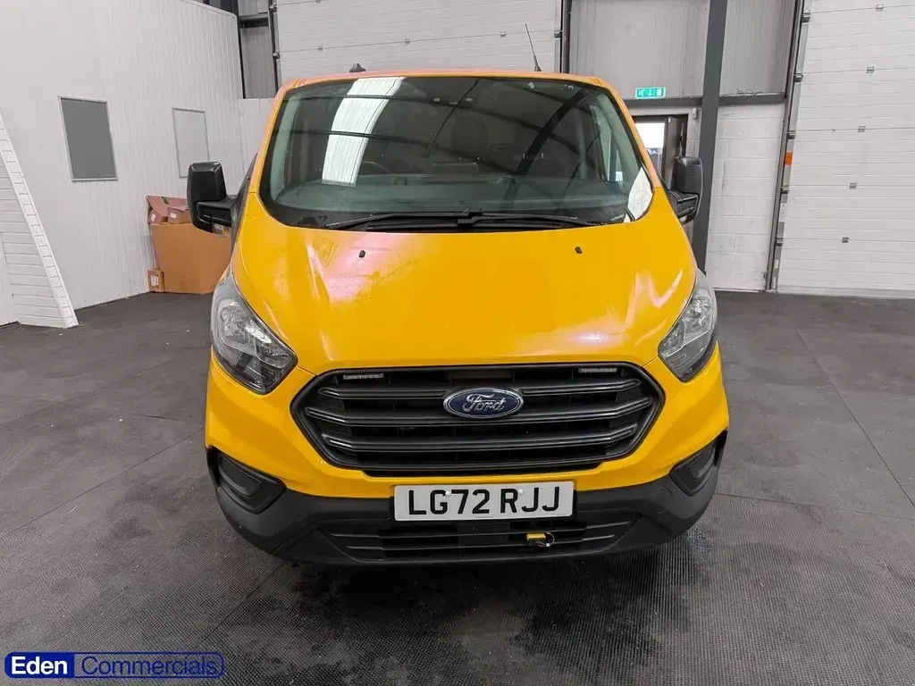 Used Ford Transit Custom S 130 HP (95 kW) 2022 Yellow Van