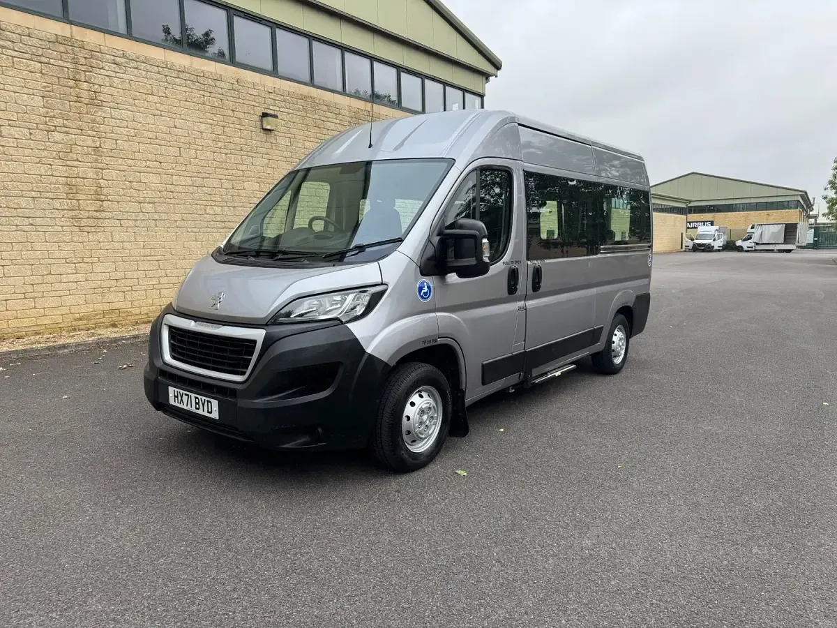 Used Peugeot Boxer S 140 HP (102 kW) 2021 Grey Van