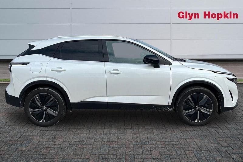 New Nissan Qashqai Tekna 190 HP (139 kW) 2025 White SUV