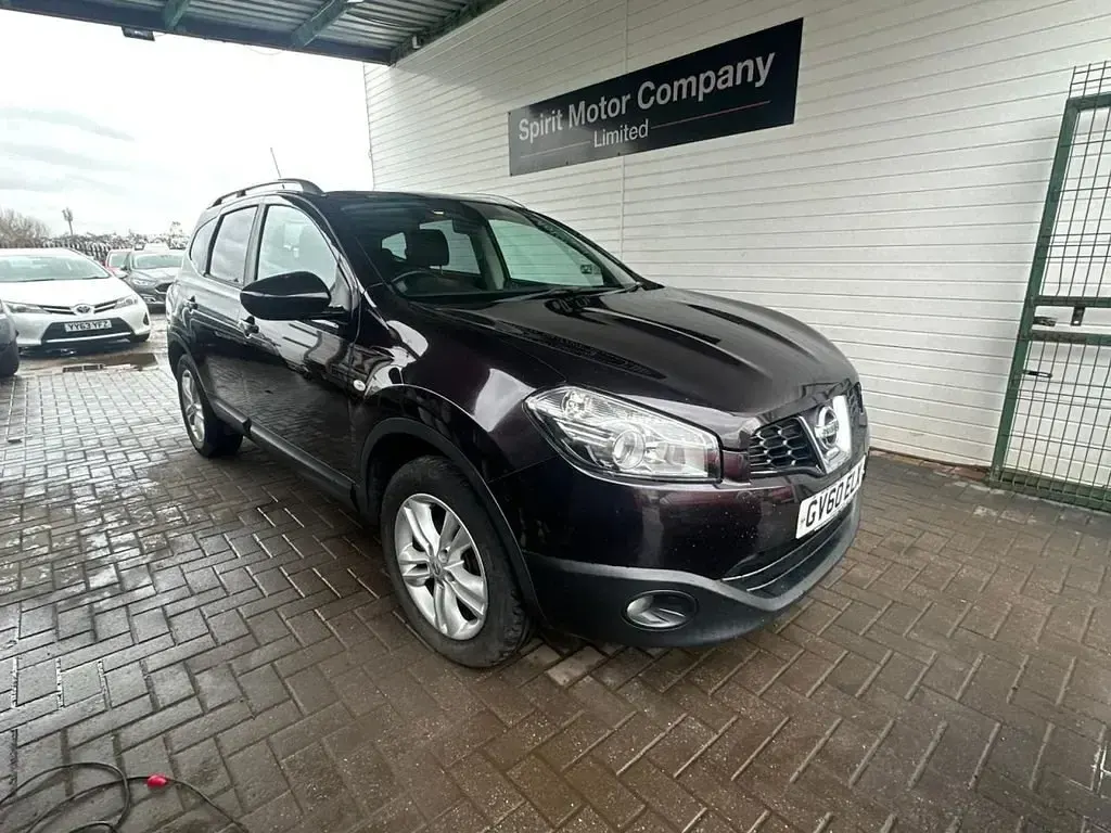 Second-hand Nissan Qashqai +2 Acenta 110 CP (80 kW) 2011 Negru SUV