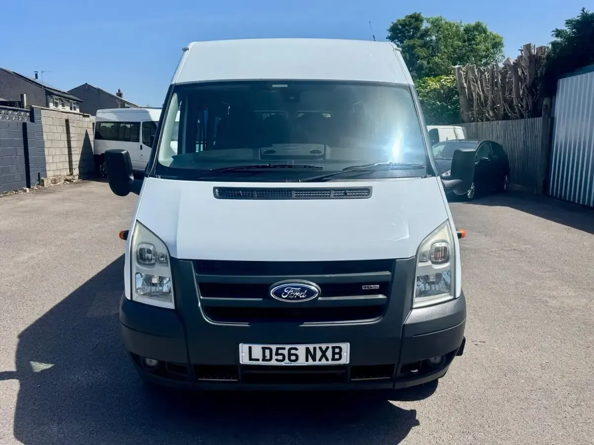 Used Ford Transit 115 HP (84 kW) 2006 White Sedan