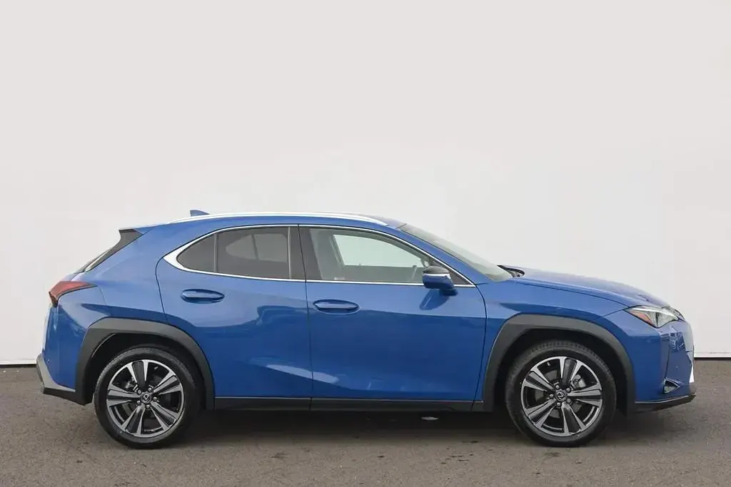 Used Lexus UX 250h 2023 Blue SUV