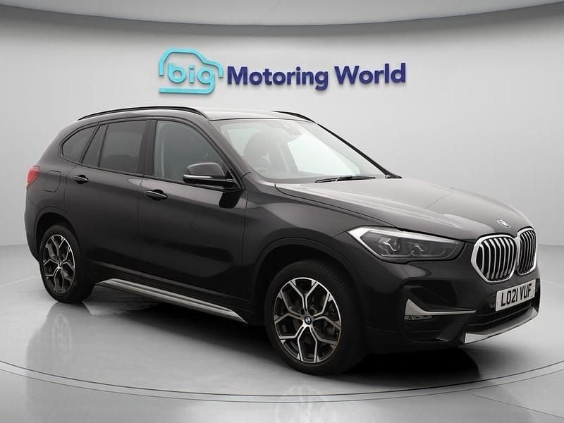 Black Used 2021 BMW X1 xLine SUV | £18,337 (Good price) - Image 1/4