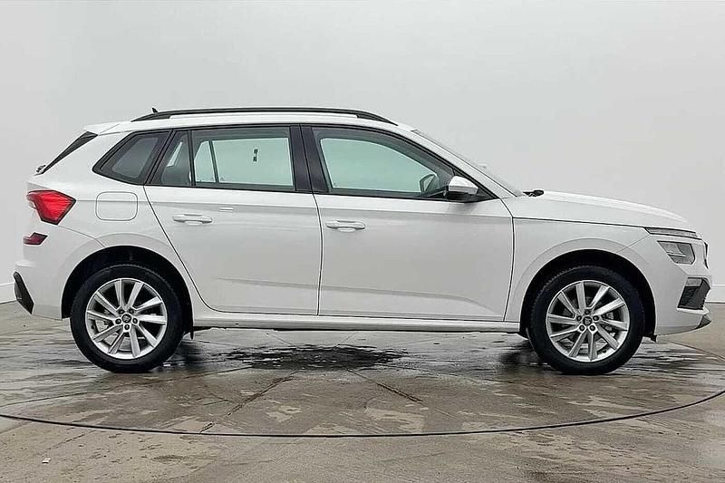 Used Skoda Kamiq SE 85 HP (62 kW) 2025 Candy white SUV