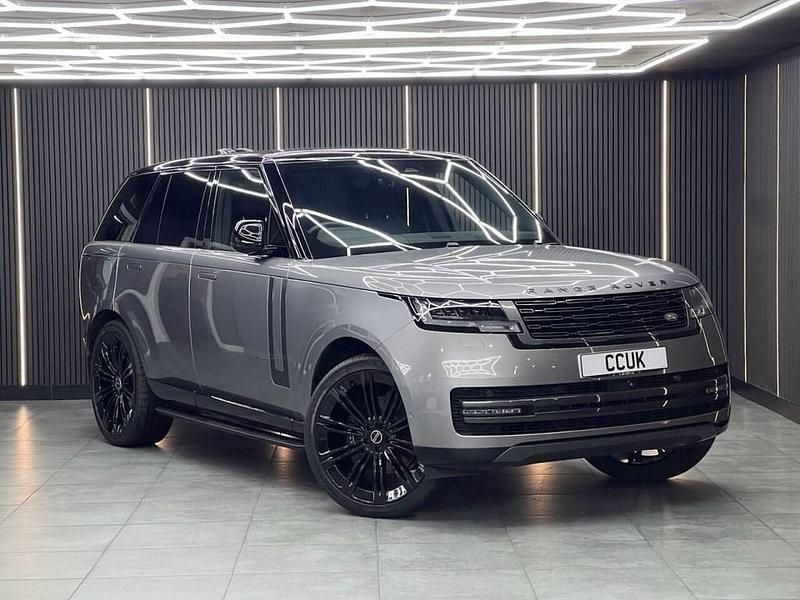 Grey Used 2022 Land Rover Range Rover SE SUV | £78,990 (A bit pricey) - Image 1/4