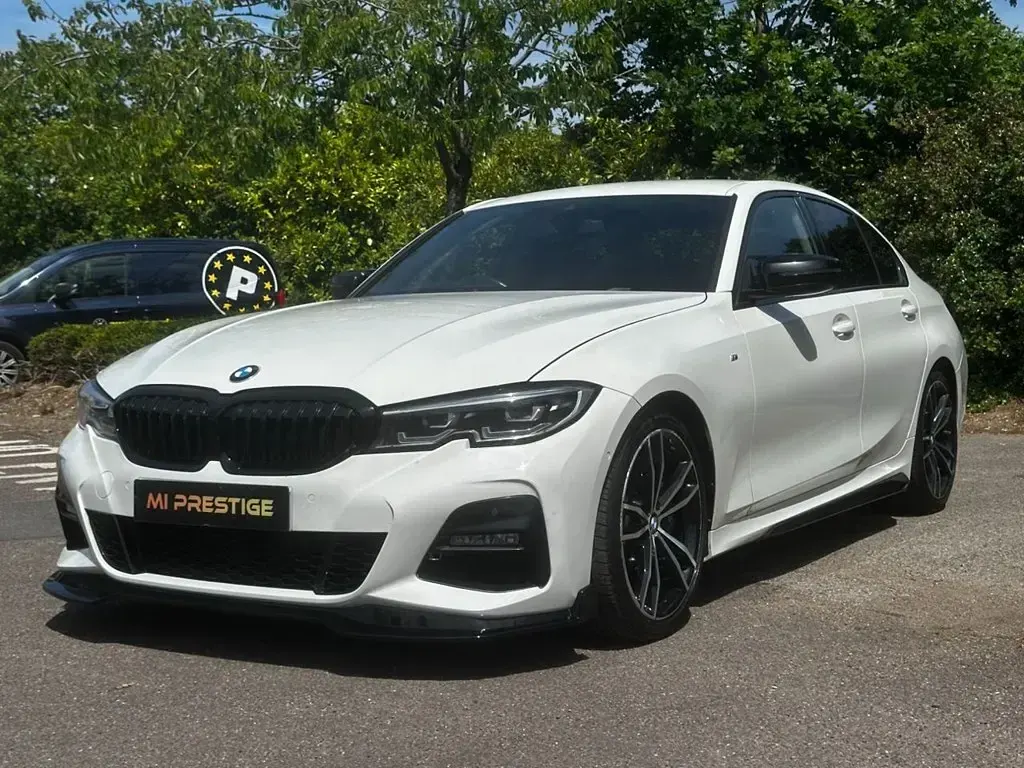 Used BMW 330 M Sport 258 HP (189 kW) 2020 Alpin white Sedan
