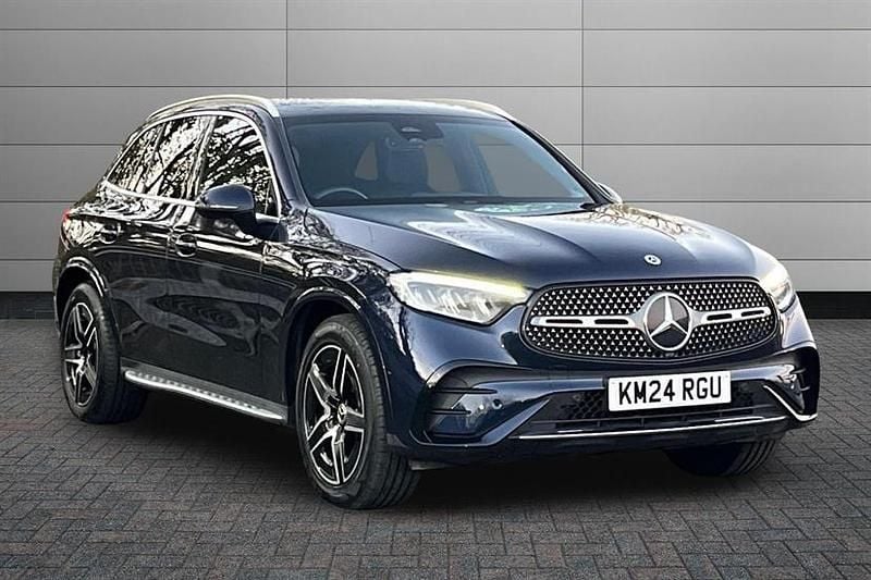 Nautic blue Used 2024 Mercedes 300 AMG line Estate | £39,990 (Super price) - Image 1/4