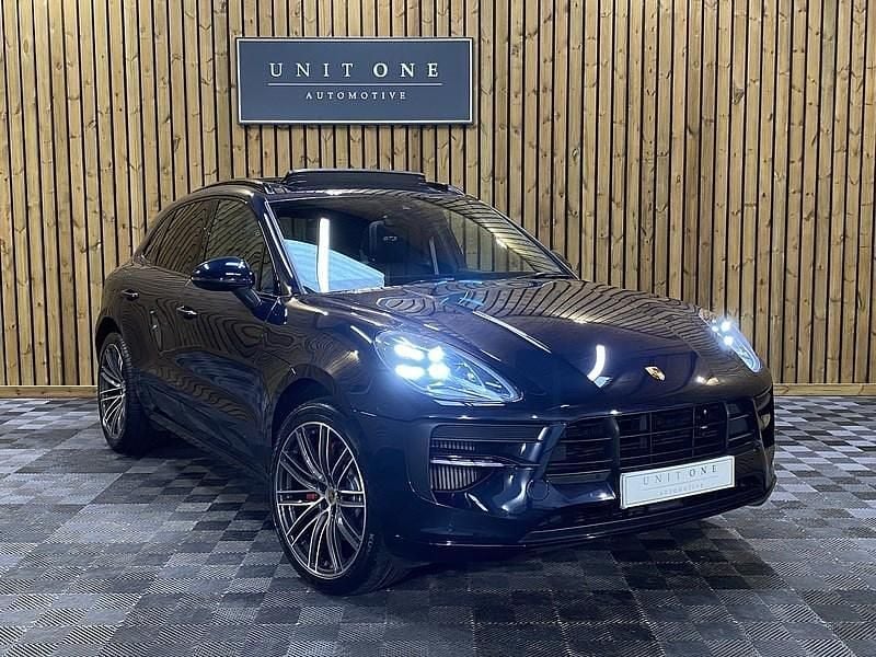 Blue Used 2021 Porsche Macan SUV | £52,250 (Fair price) - Image 1/3