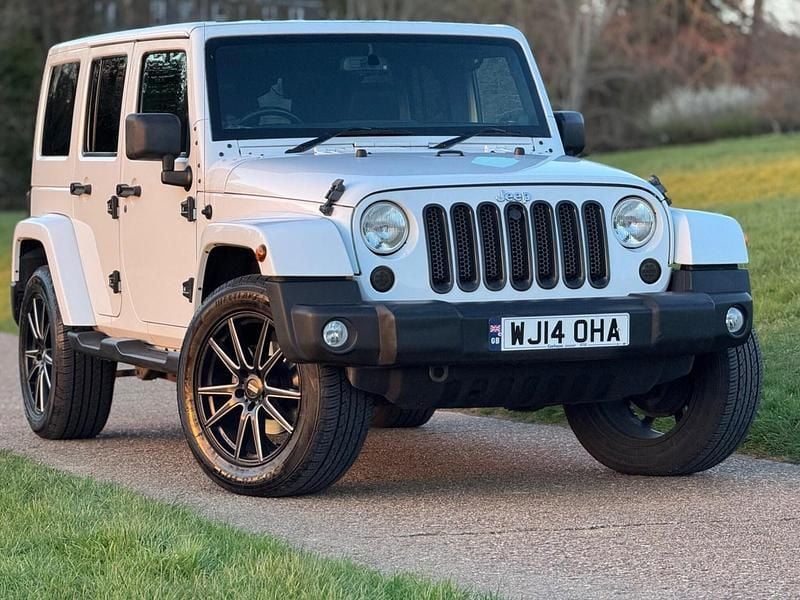 Used Jeep Wrangler Overland 197 HP (144 kW) 2014 White SUV