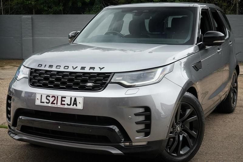 Grey Used 2021 Land Rover Discovery 5 R-Dynamic SUV | £27,999 (Super price) - Image 1/3