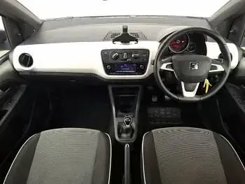 Used Seat Mii Design 60 HP (44 kW) 2019 Silver Hatchback