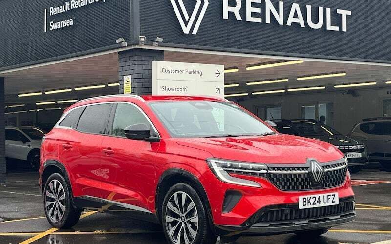 Red Used 2024 Renault Austral Techno SUV | £21,839 (Good price) - Image 1/3