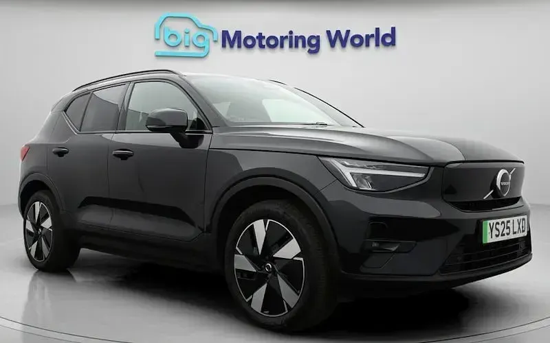 Usado Volvo EX40 Plus 185 kW (252 HP) 2025 SUV
