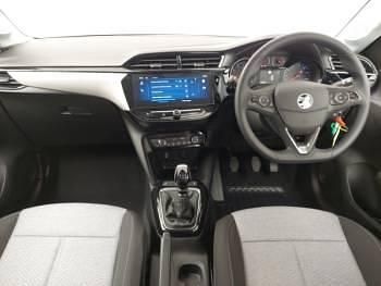 New Vauxhall Corsa Design Edition 100 HP (73 kW) 2025 Two coat metallic  crystal silver Hatchback