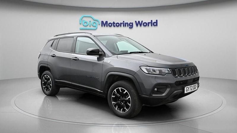 Used Jeep Compass Trailhawk 240 HP (176 kW) 2022 Grey SUV