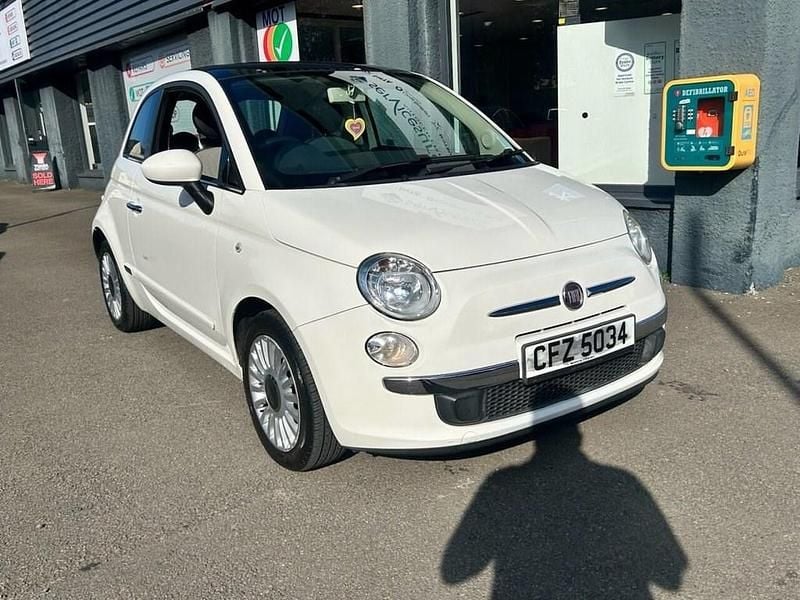 White Used 2010 Fiat 500 Lounge Hatchback | £4,295 (Fair price) - Image 1/4