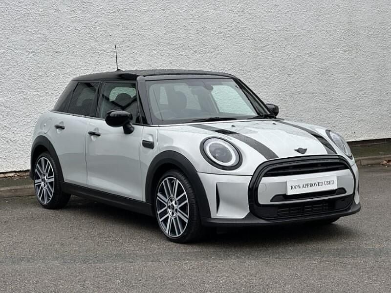 Used Mini Cooper Exclusive 134 HP (98 kW) 2022 Silver Hatchback