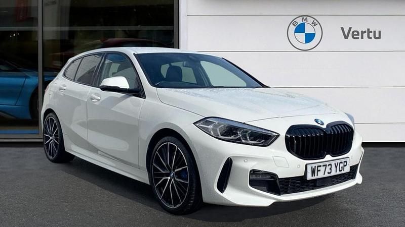 Used BMW 118 M Sport 136 HP (100 kW) 2023 White Hatchback