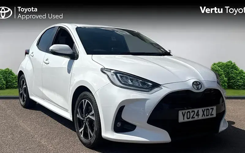 Used Toyota Yaris Design 116 HP (85 kW) 2026 Hatchback