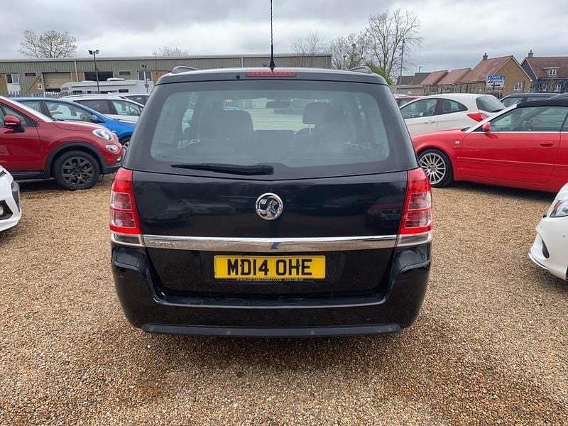 Used Vauxhall Zafira 120 HP (88 kW) 2014 Black MPV