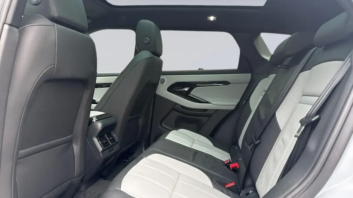 Used Land Rover Range Rover evoque SE Dynamic 309 HP (227 kW) 2026 Grey SUV