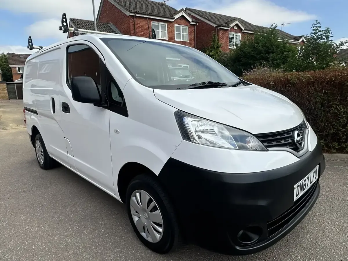 Used Nissan NV200 Acenta 2017 White MPV