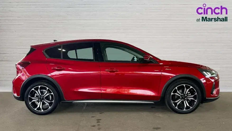 Used Ford Focus Active X 155 HP (114 kW) 2024 Red