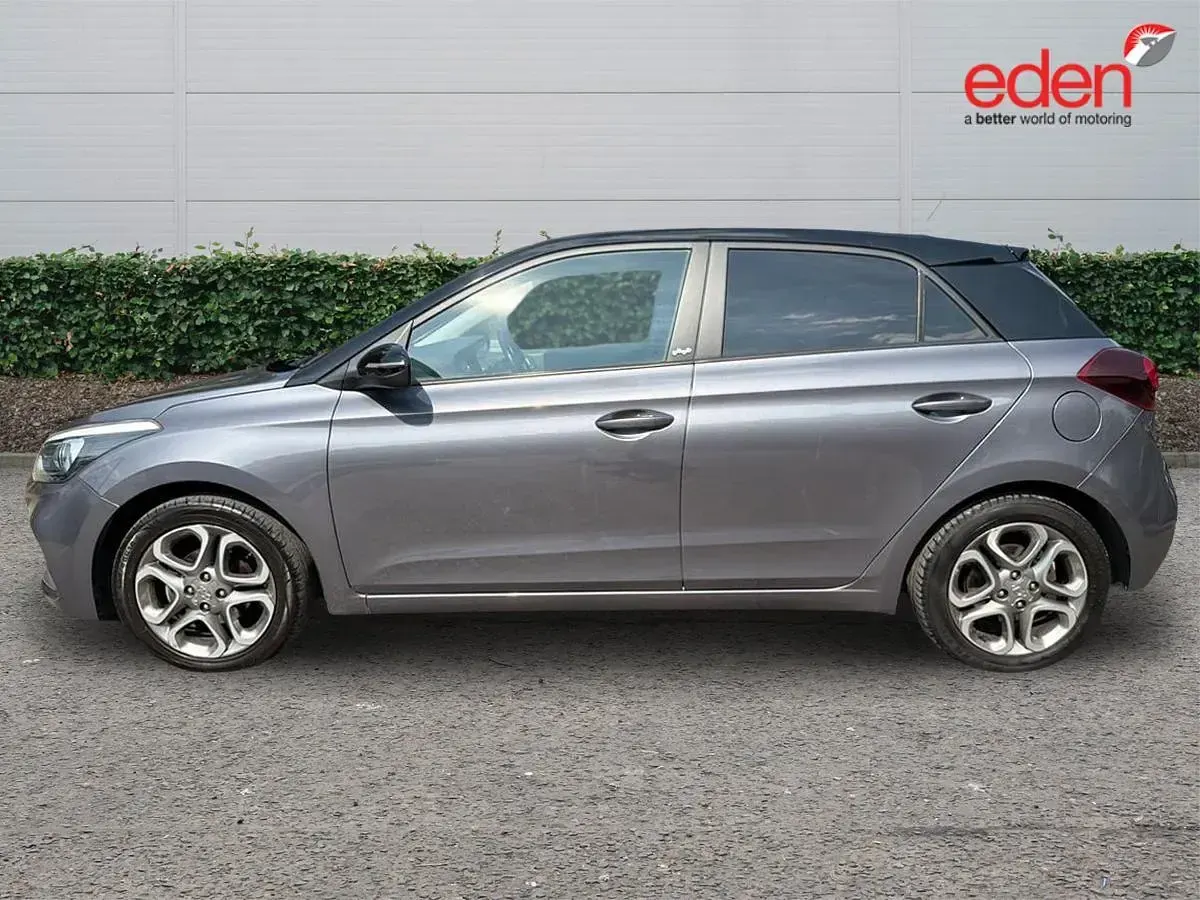 Used Hyundai i20 84 HP (61 kW) 2020 Grey Hatchback