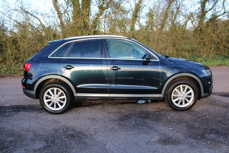 Used Audi Q3 140 HP (102 kW) 2012 Blue SUV