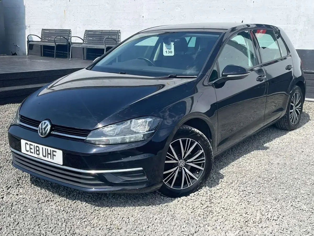 Used VW Golf VII SE 110 HP (80 kW) 2018 Black Hatchback