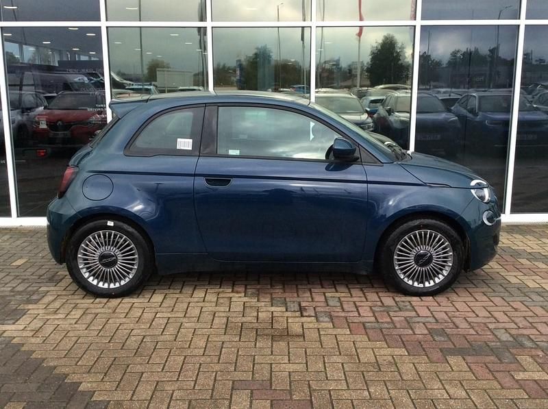 Used Fiat 500e Icon 86 kW (118 HP) 2023 Green Hatchback