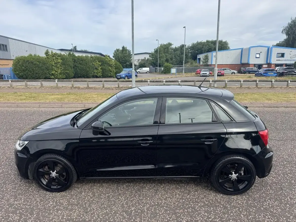 Used Audi A1 Sport 116 HP (85 kW) 2016 Black Hatchback