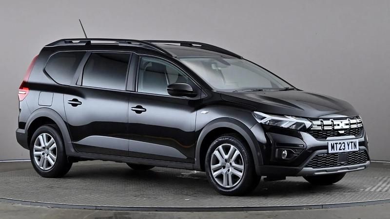 Black Used 2023 Dacia Jogger Expression MPV | £14,698 (Fair price) - Image 1/4
