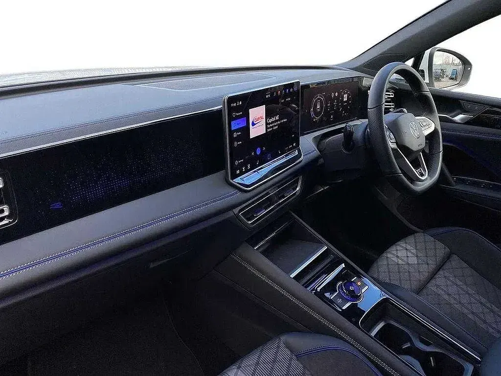 New VW Tiguan R-line 150 HP (110 kW) 2026 White SUV