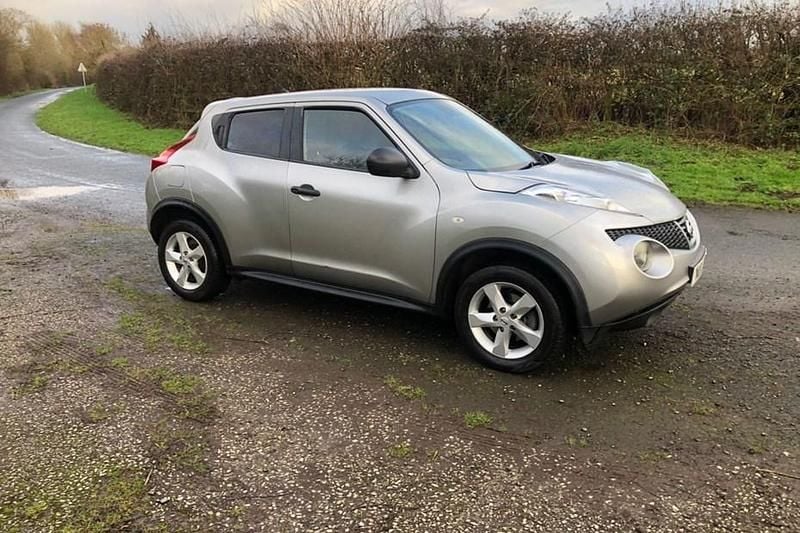 Used Nissan Juke Visia 2011 Silver SUV