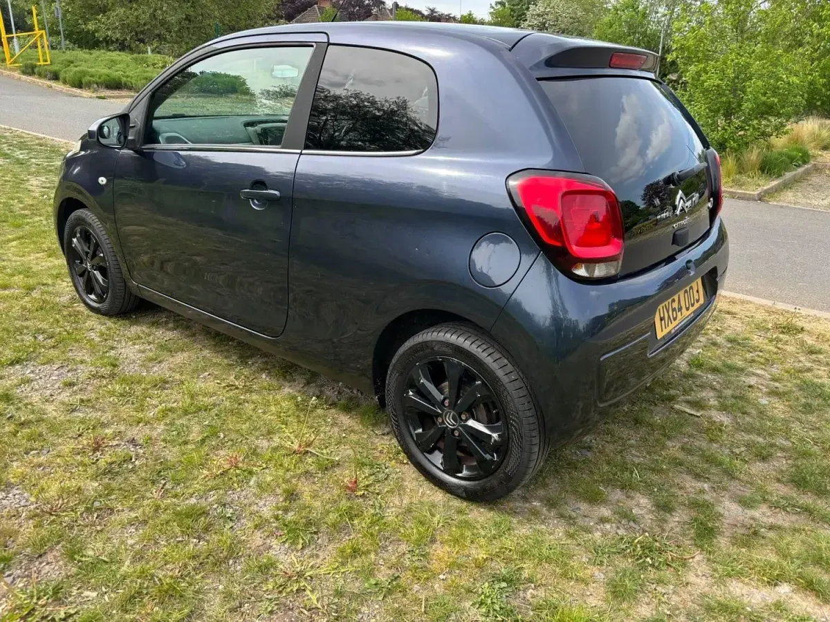 Used Citroën C1 Flair 82 HP (60 kW) 2014 Blue Hatchback