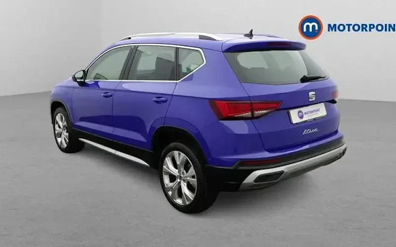 Käytetty Seat Ateca Xperience 150 HP (110 kW) 2024 Sininen Katumaasturi