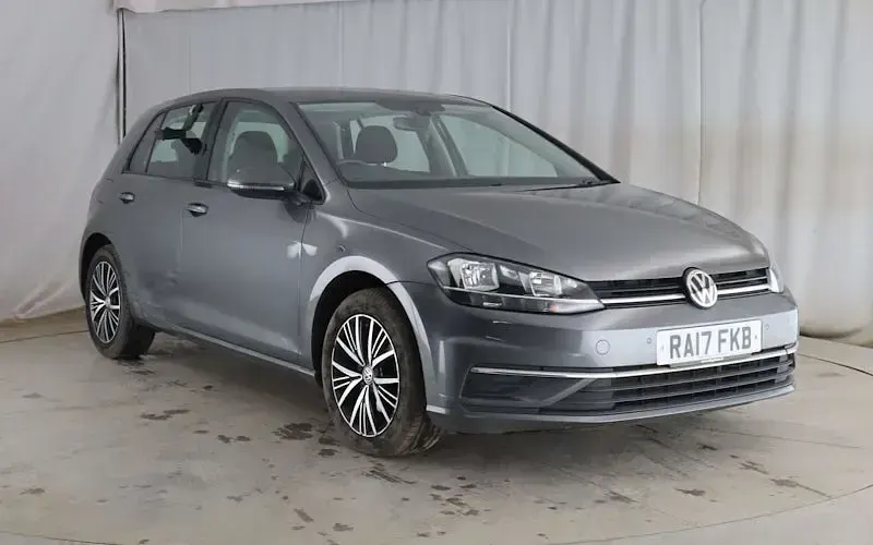 Second-hand VW Golf VII SE 125 CP (91 kW) 2017 Hatchback