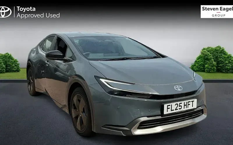 Used Toyota Prius Design 223 HP (164 kW) 2026 Hatchback