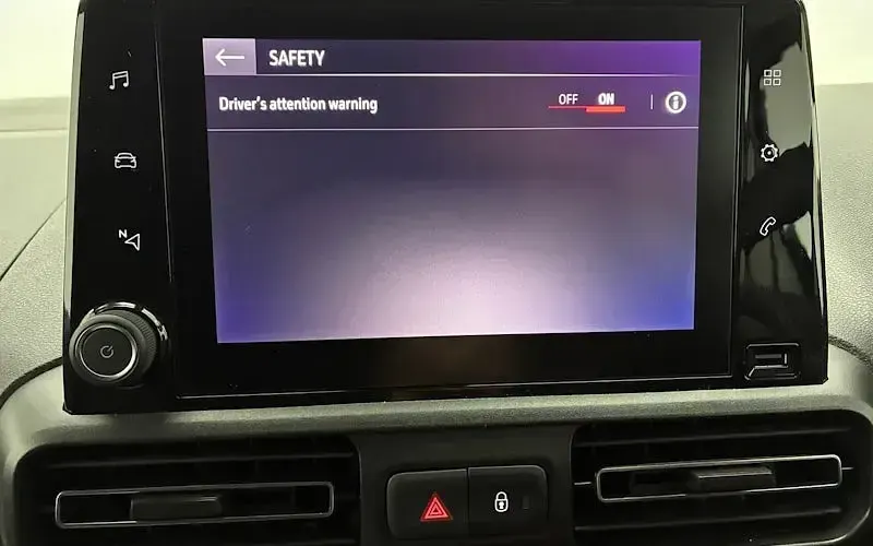 Used Vauxhall Combo 100 kW (136 HP) 2025 MPV