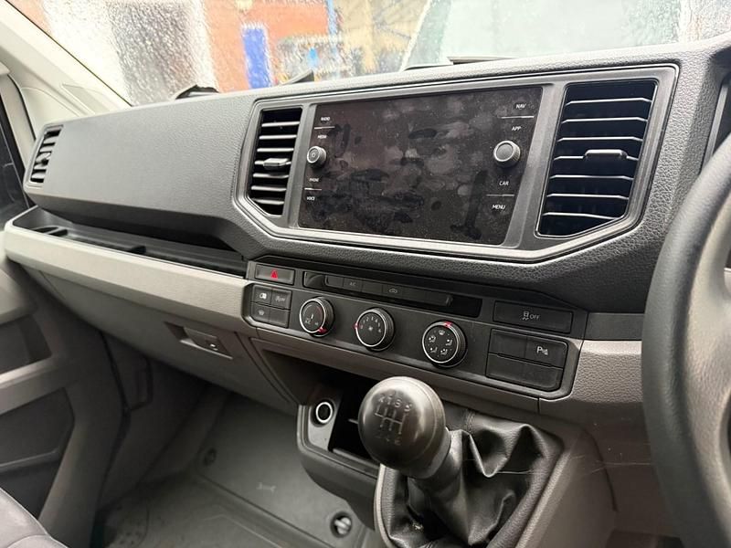 Used VW Crafter Trendline 140 HP (102 kW) 2021 White Van