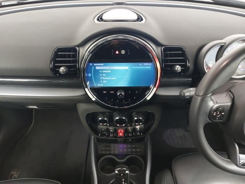 Used Mini Cooper Clubman Exclusive 134 HP (98 kW) 2022 Black Estate