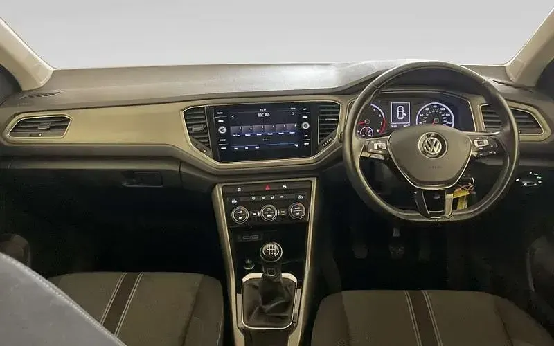 Used VW T-Roc SE 116 HP (85 kW) 2020 Grey SUV