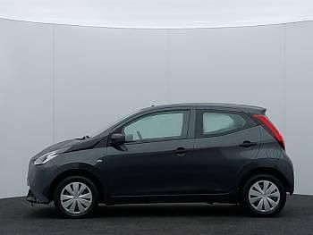 Used Toyota Aygo 72 HP (52 kW) 2019 Grey Hatchback