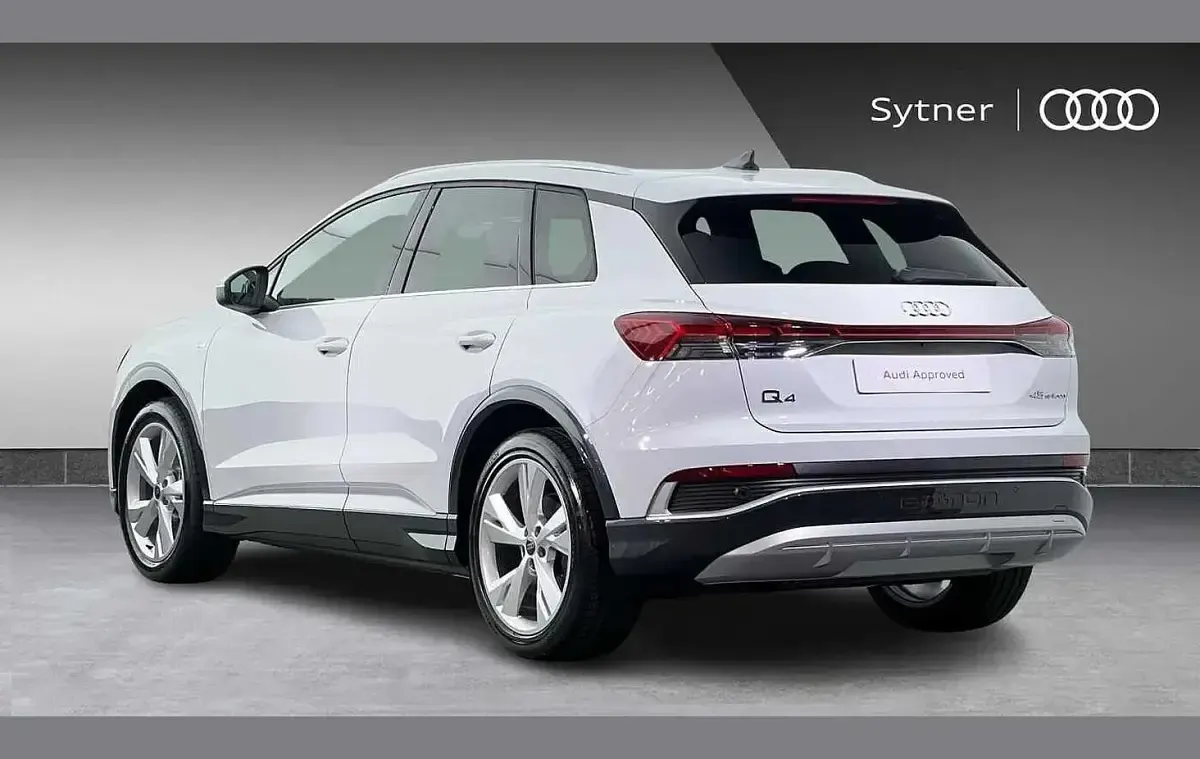 Used Audi Q4 e-tron S-Line 206 kW (281 HP) 2026 White SUV